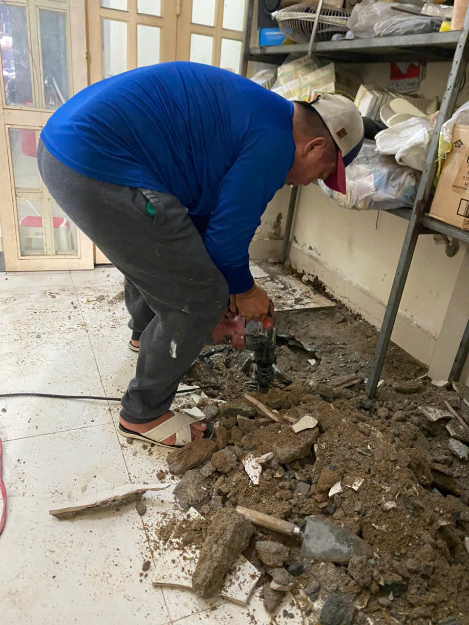 Sửa đường nước rò rỉ tại nhà